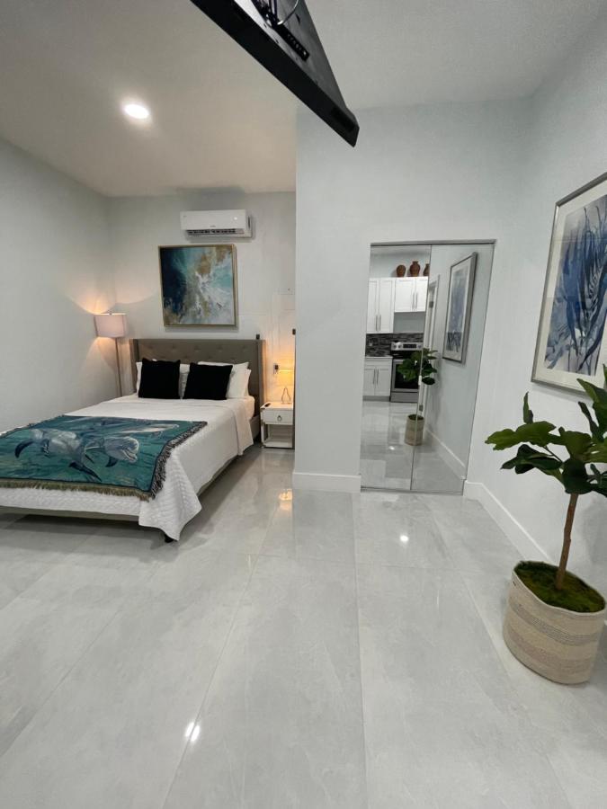 Mini Apartment Completely Independent Мирамар Екстериор снимка